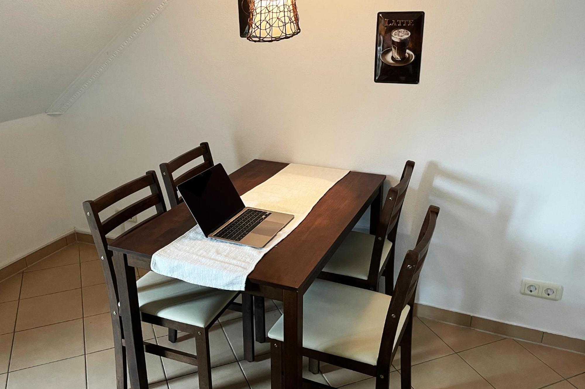 ראדבול Bambus, Jungle, Dachterrasse & Bequem Bis Zentrum מראה חיצוני תמונה